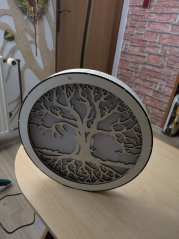 Podsvícený strom života na zeď