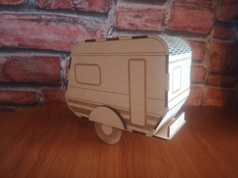Dřevěná kasička - Karavan